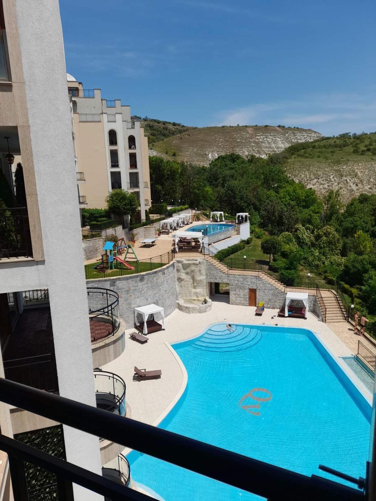 Queen'S Palace Balchik Apartment Exterior foto